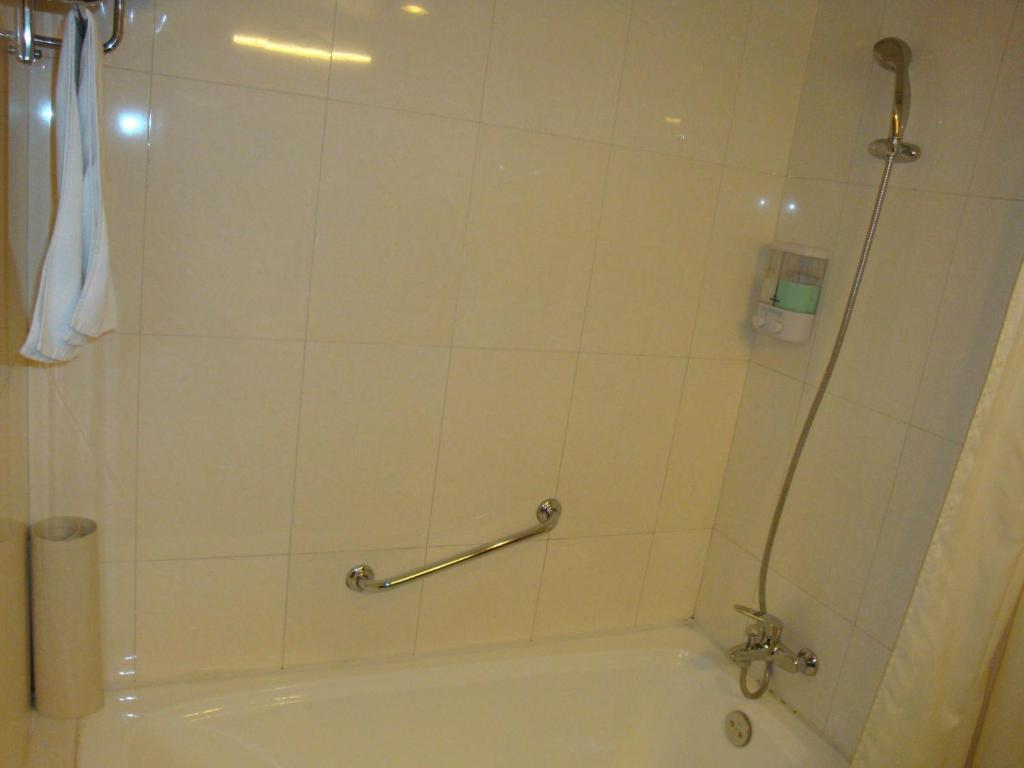 Hotel Chong Wen Men 3*