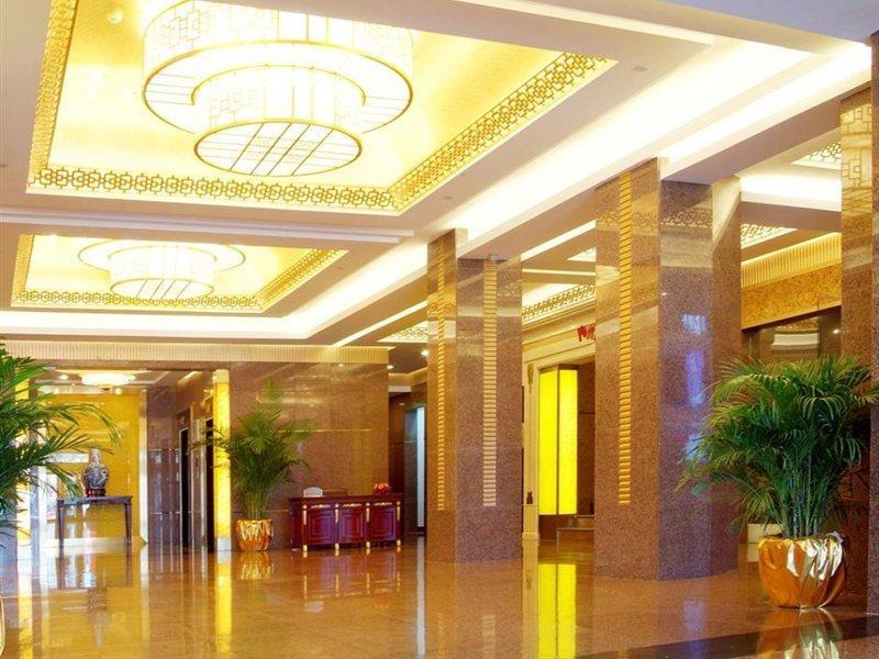 Hotel Chong Wen Men 3*